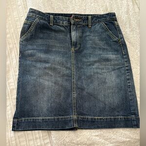 Denim skirt
